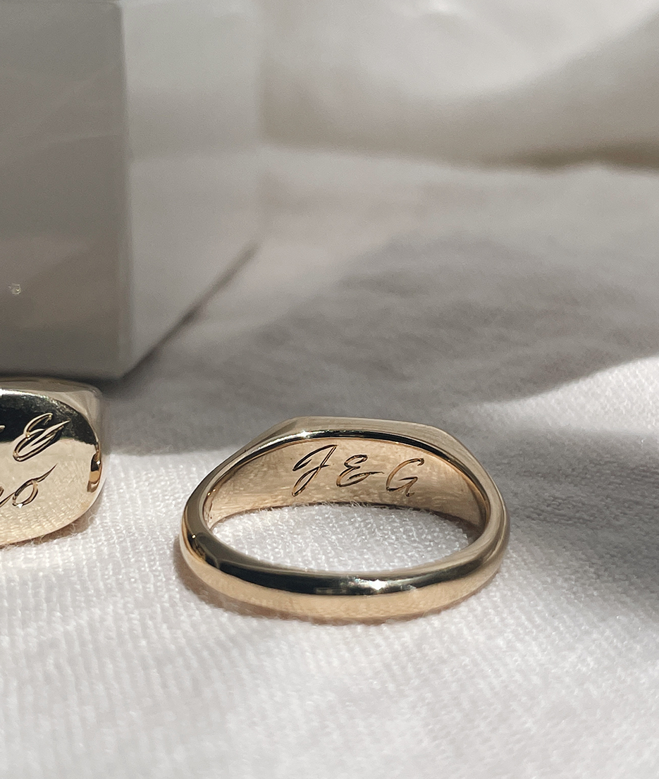 Hand Engraved MAMA Horizon Small Signet