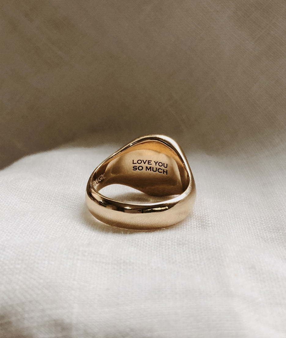 Classic Large Signet