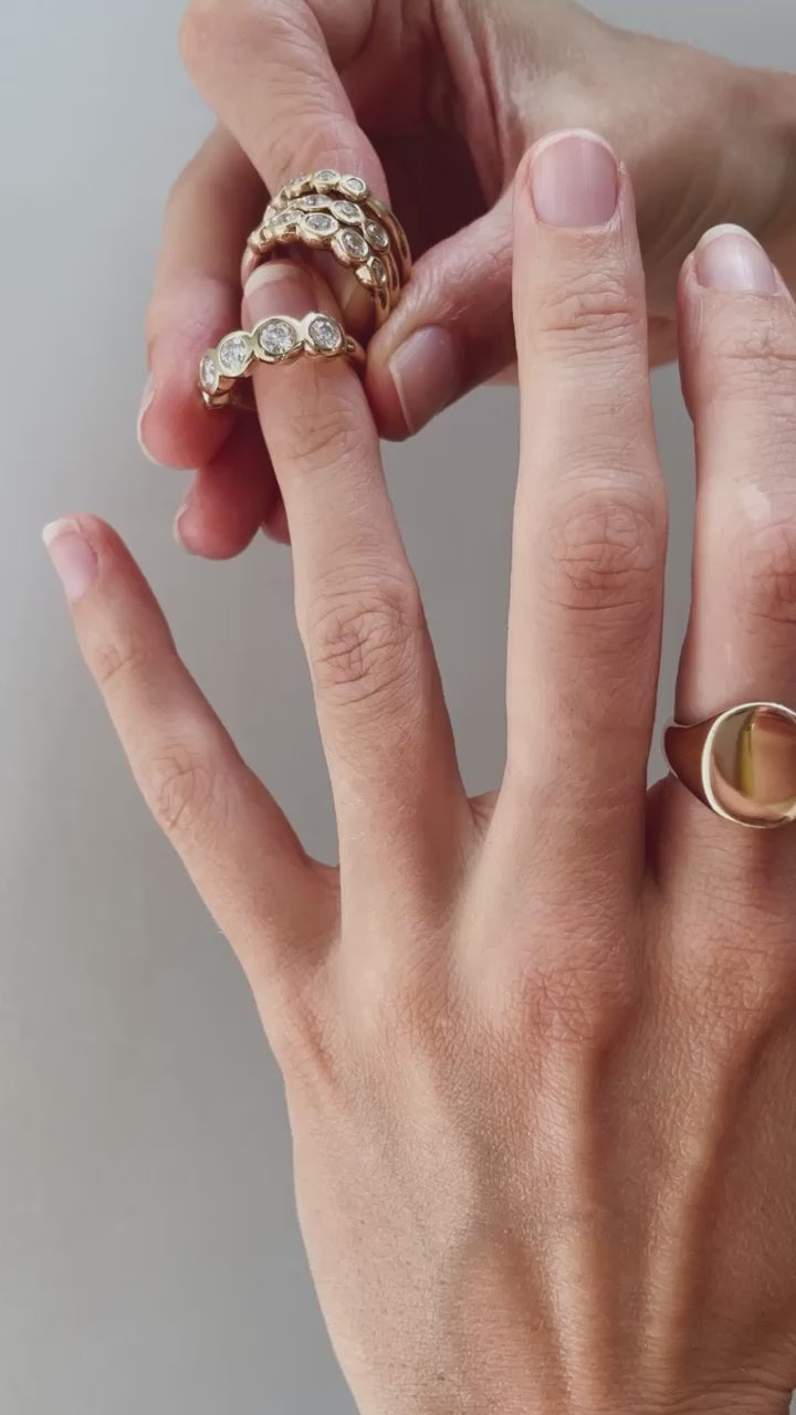 Load video: Gradient 5 Suns