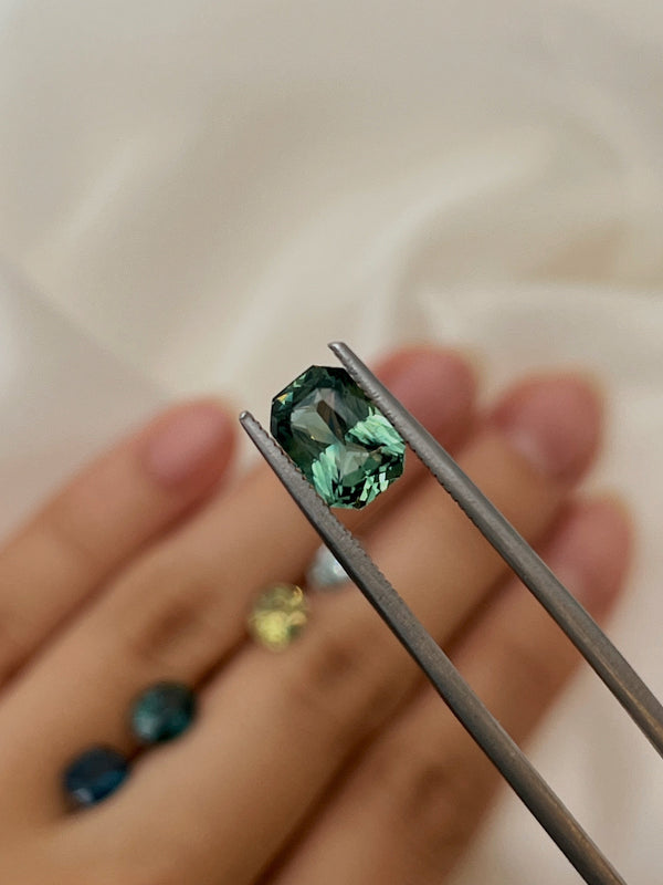 THE BEAUTY OF AUSTRALIAN SAPPHIRES