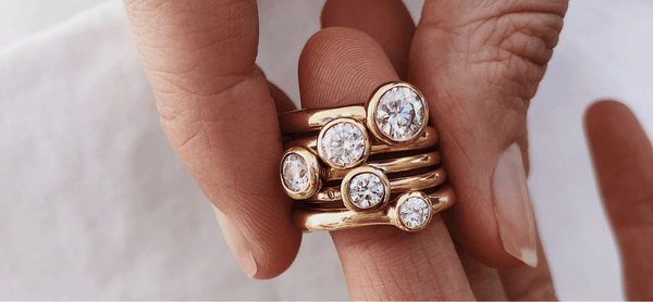 Choosing Your Diamond Solitaire Size - RUUSK