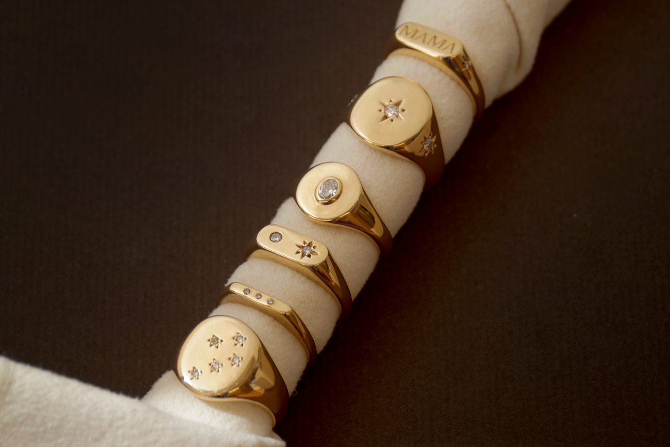 Signet rings
