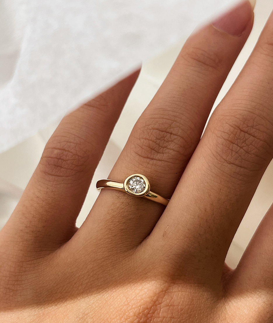 0.25ct Diamond Pebble Solitaire