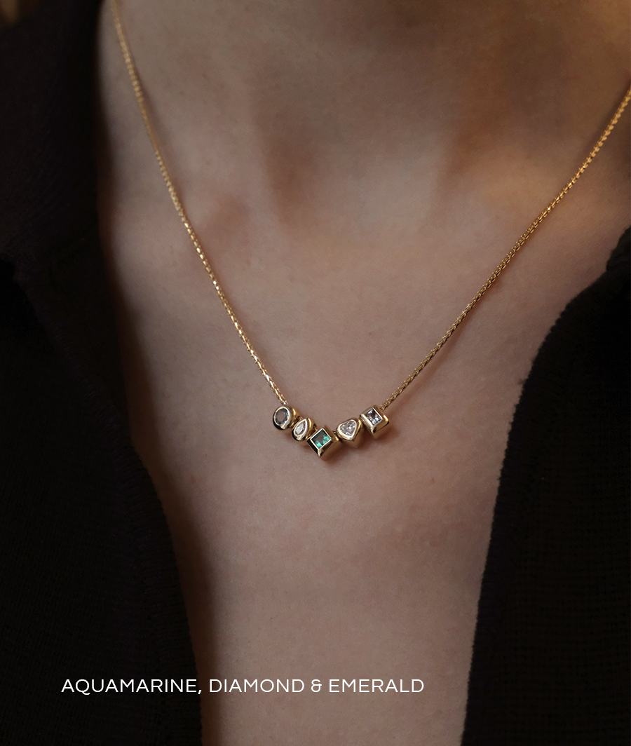 Relique Five Charm Slider