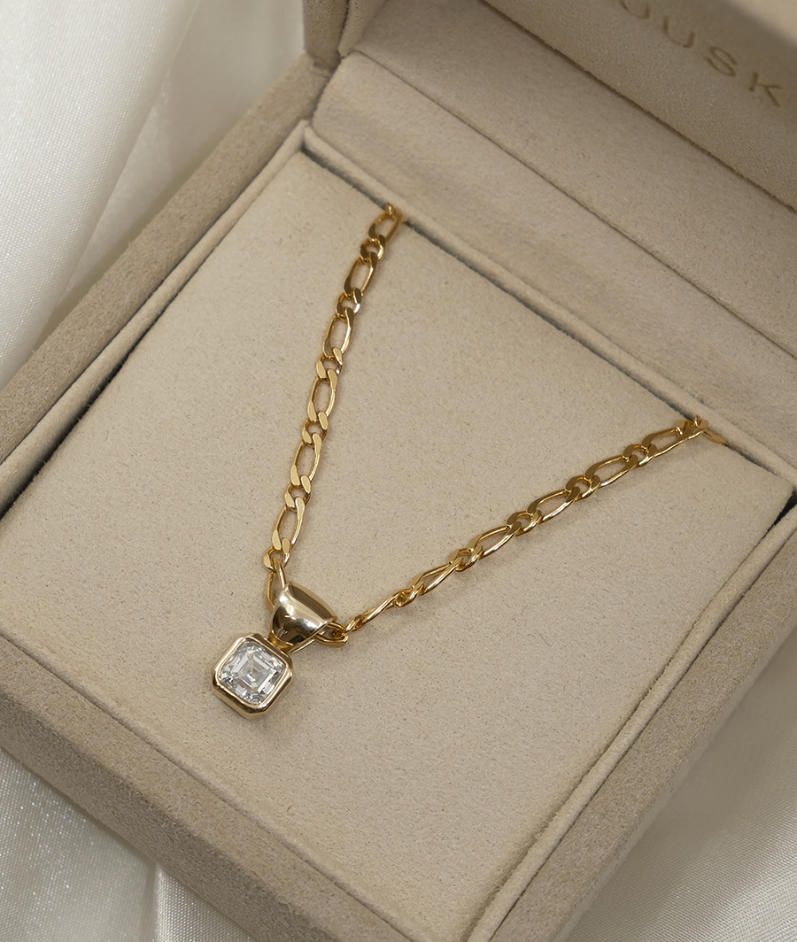 Aion Asscher Necklace