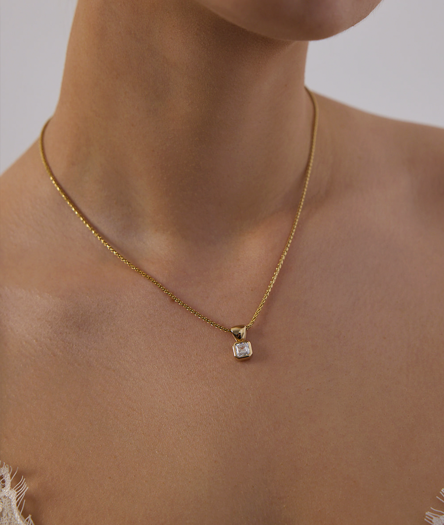 Aion Asscher Necklace