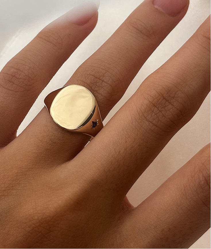 Guardian Classic Large Signet