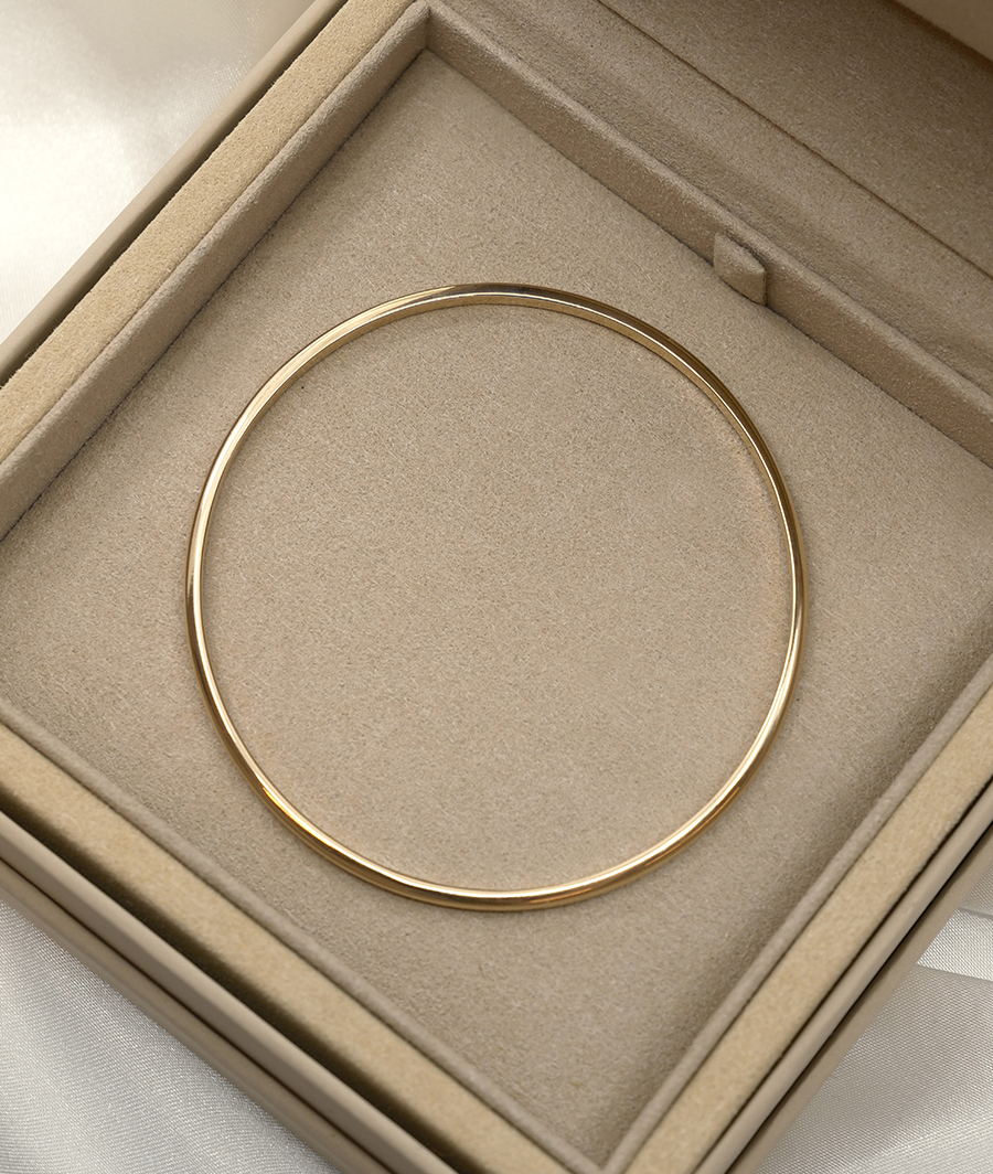 Fine Organic Bangle