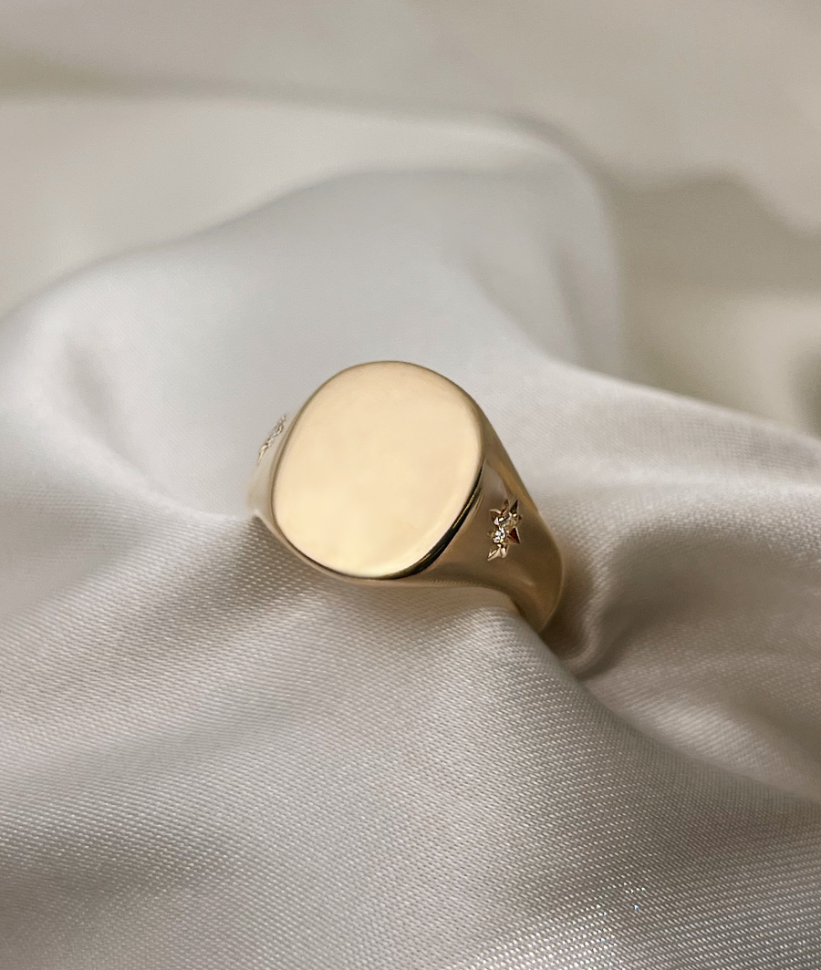 Guardian Classic Large Signet