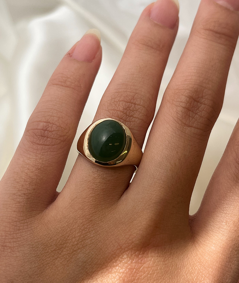 Jade Classic Signet ring