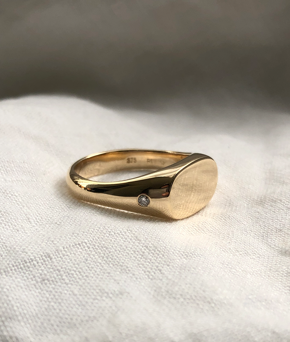 Men's Large Oval Signet