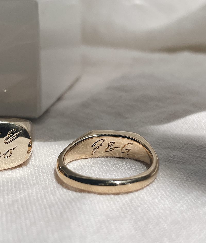 Hand Engraved MAMA Oval Signet ring