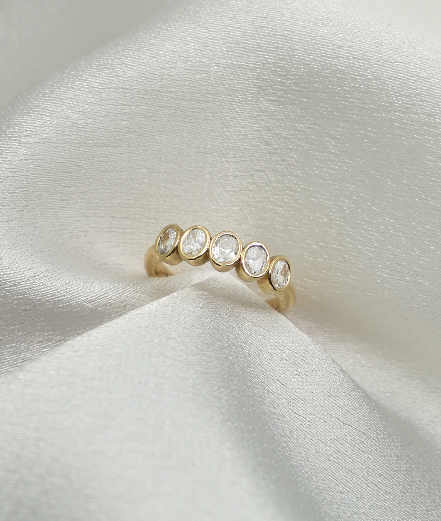 Oval Suns Ring