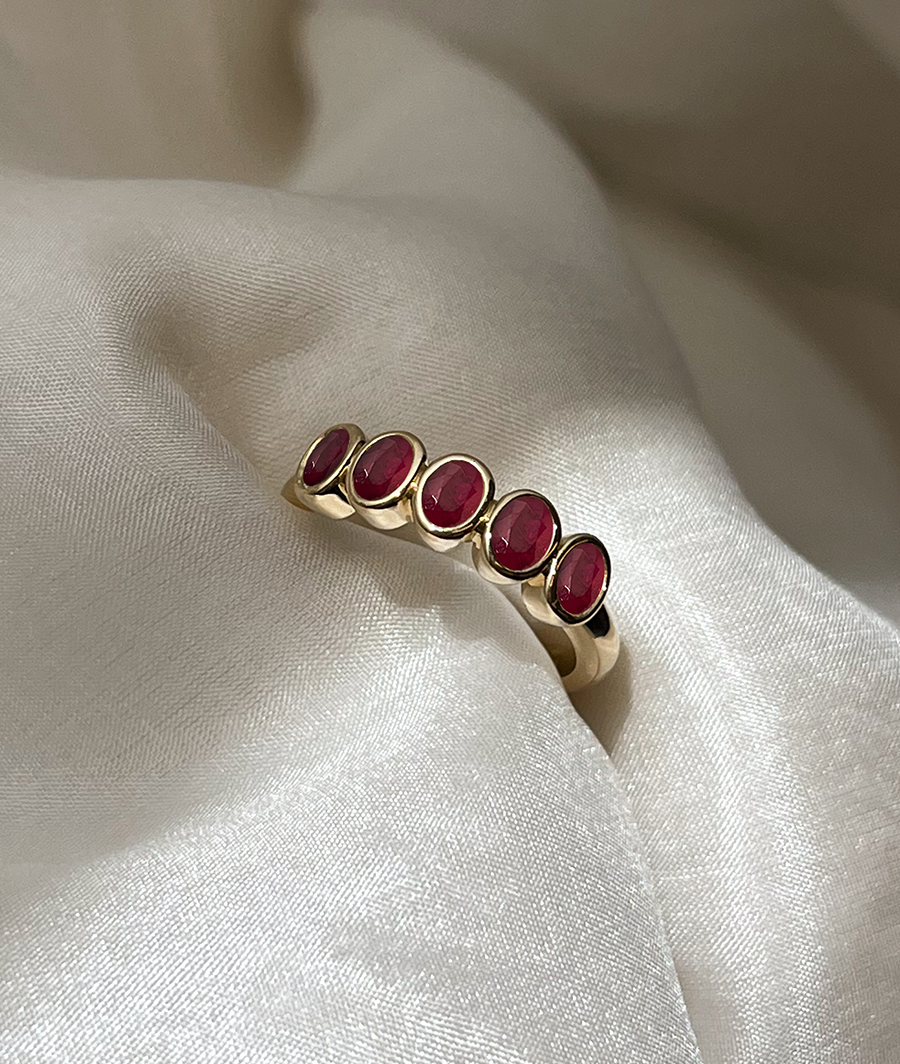 MediumOvalSuns_Ruby_Front