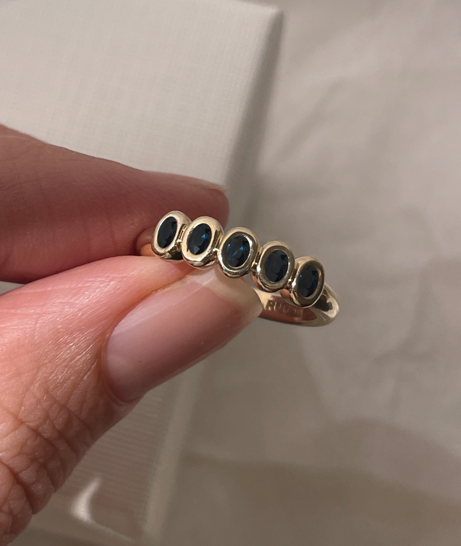 Mini_Oval_Suns_Sapphire_Front