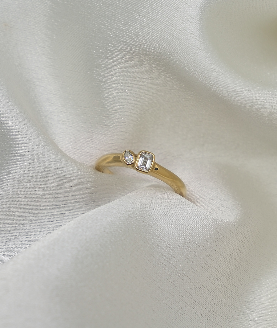 Mini Oval & Emerald Cut Toi et Moi