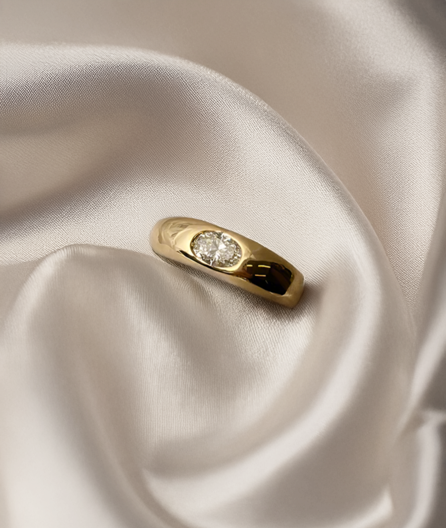 Oval Diamond Wide Organic