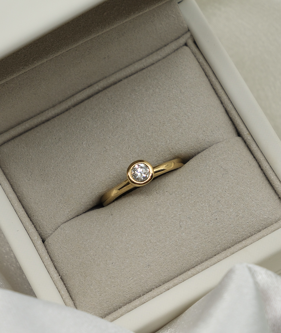 Pebble Solitaire