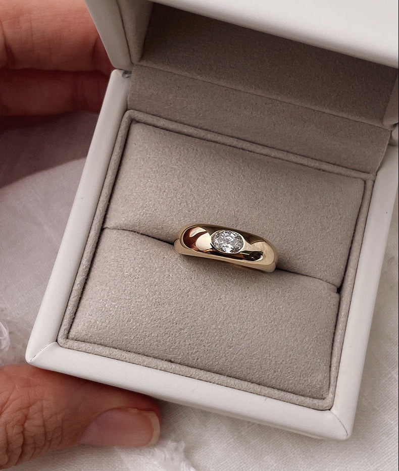 Oval Diamond Wide Organic