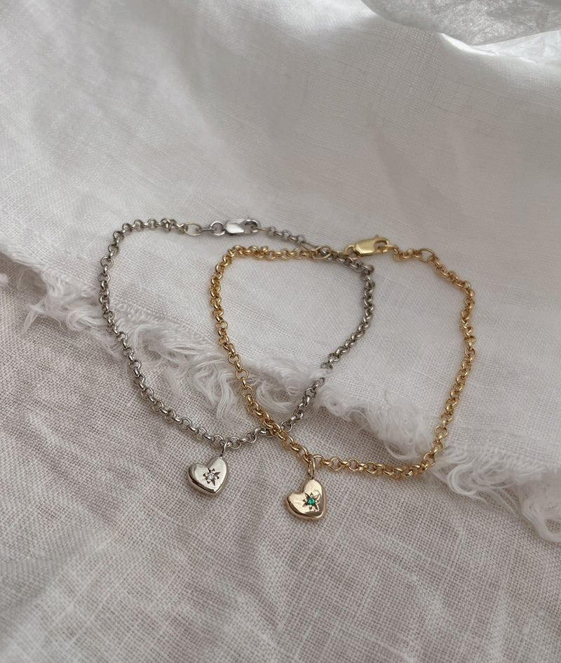 Tiny Heart of Gold Charm bracelet