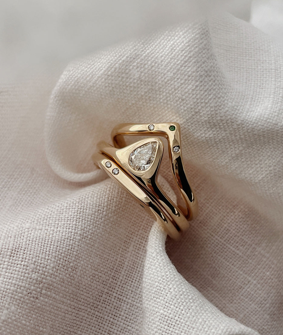 Tiny Signet + Stones