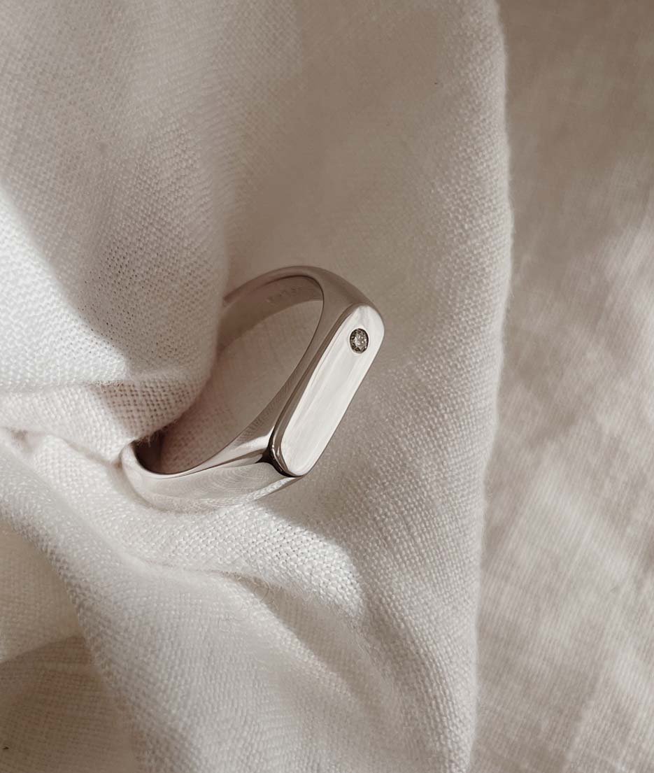 Long Signet Ring