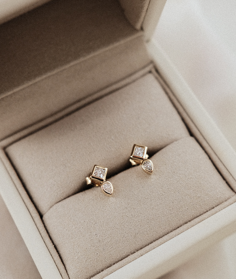 Relique Princess & Pear Studs