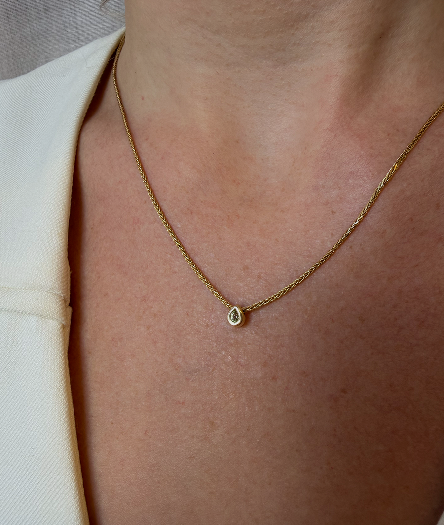 Relique Pear Slider