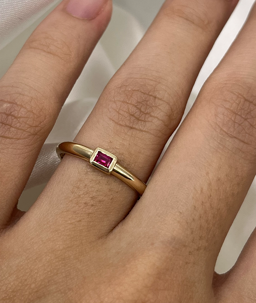 Relique Stacker Baguette