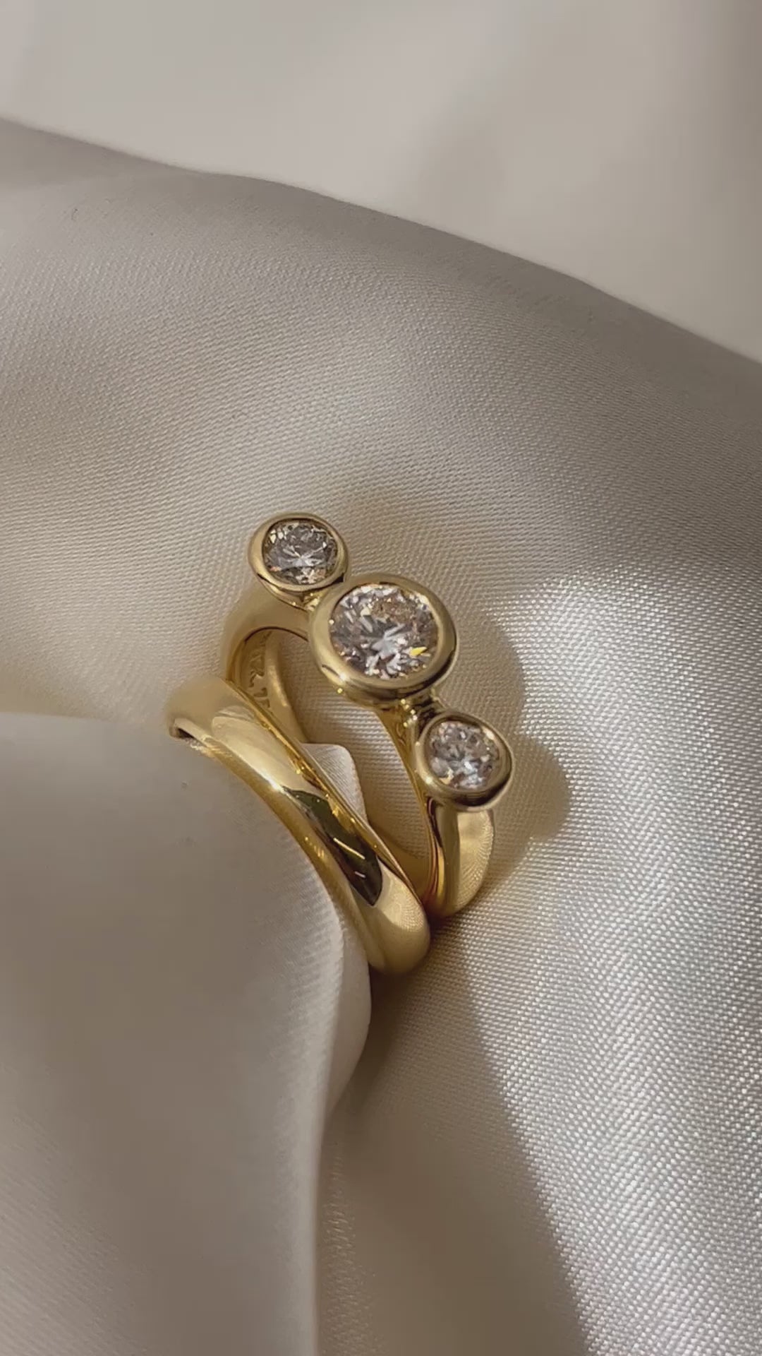 Load video: 1.25ct Trilogy