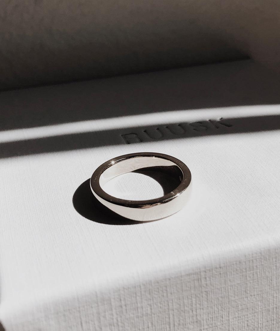 Men's 4mm Square Band - RUUSK