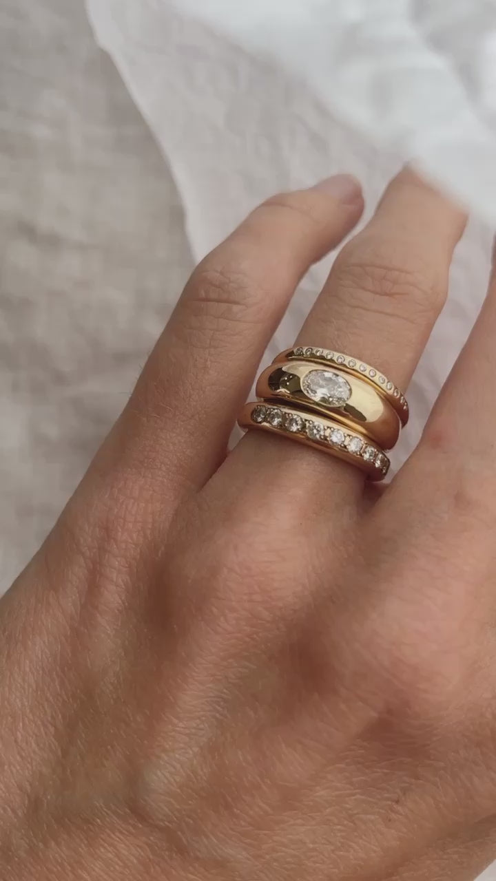 Load video: Oval Diamond Wide Organic