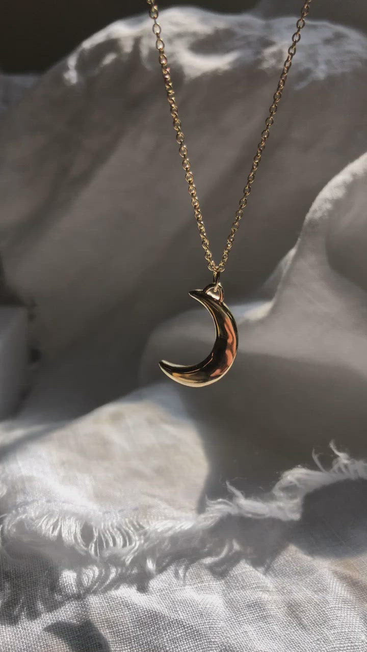 Load video: Crescent Moon necklace