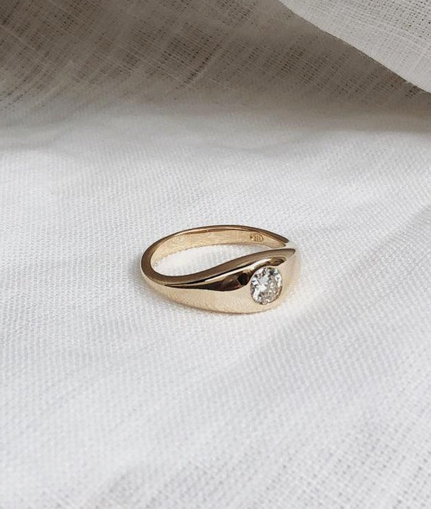 0.3ct Large Diamond Signet Ring - RUUSK