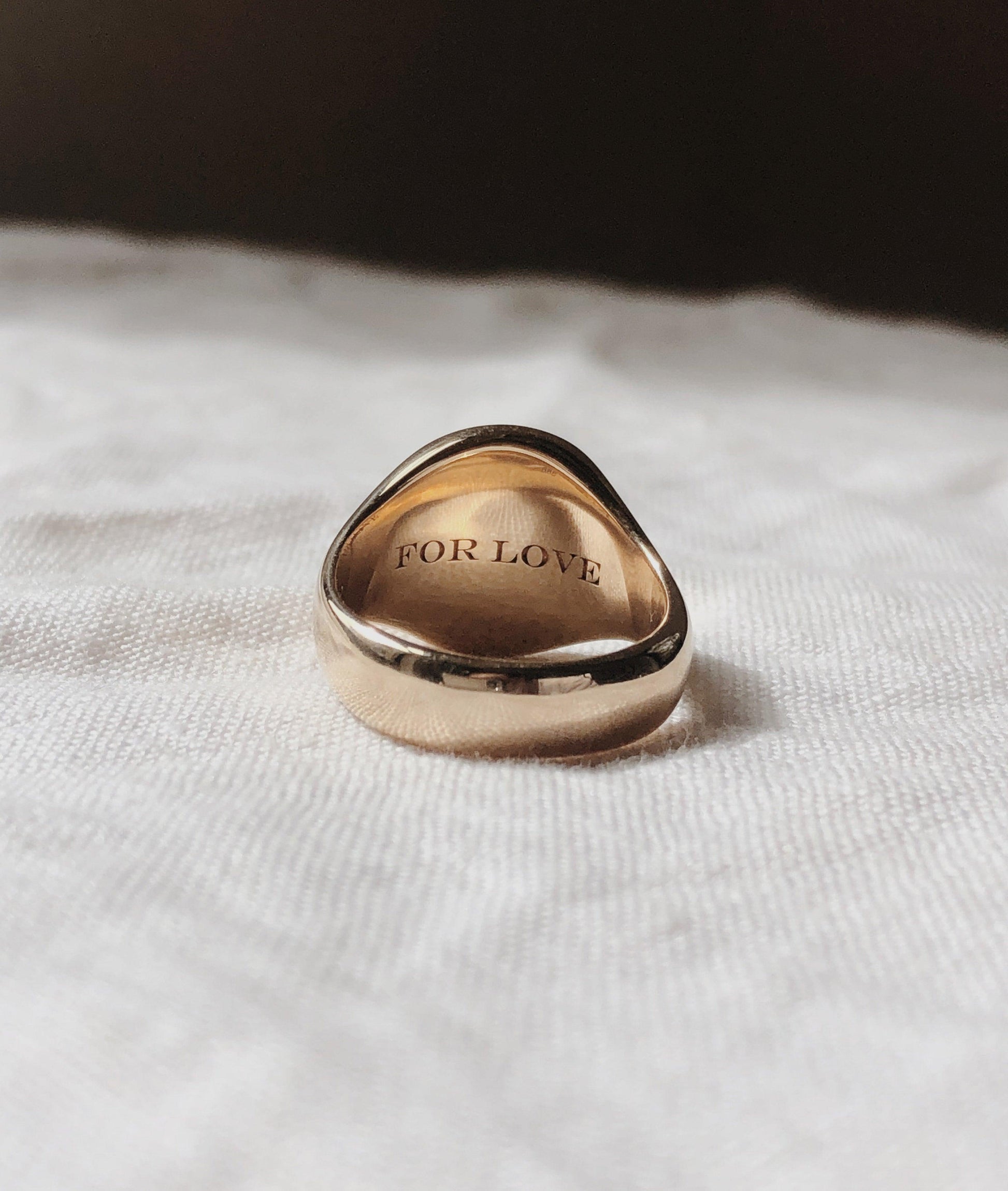 Moon & Star Classic Signet ring - RUUSK