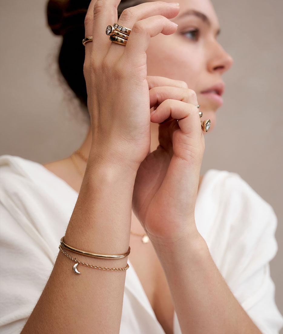 Tiny Moon Charm bracelet - RUUSK