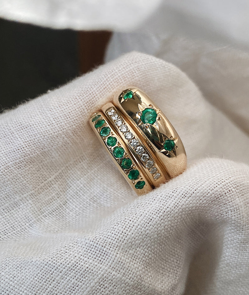 Emerald Shimmer Thin Organic ring
