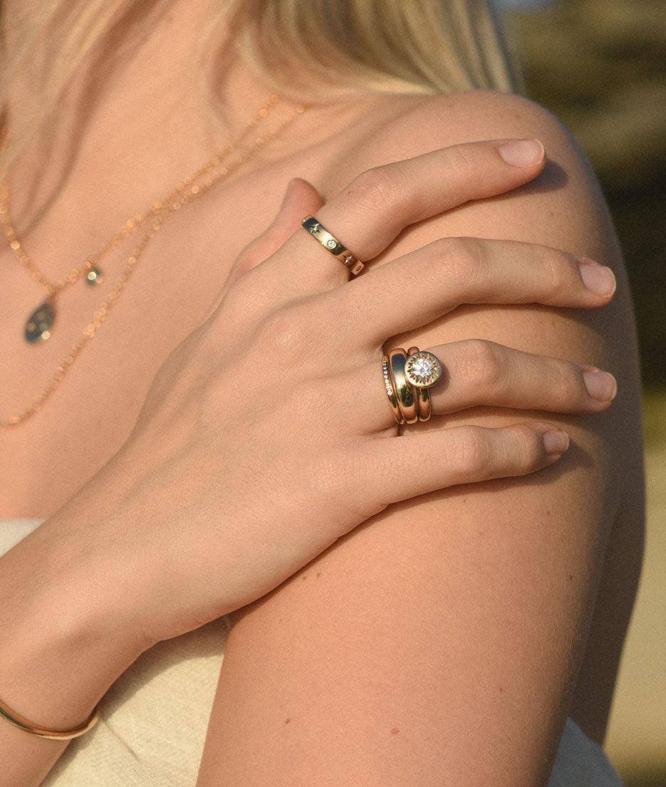 Moon & Stars 4mm Square ring - RUUSK