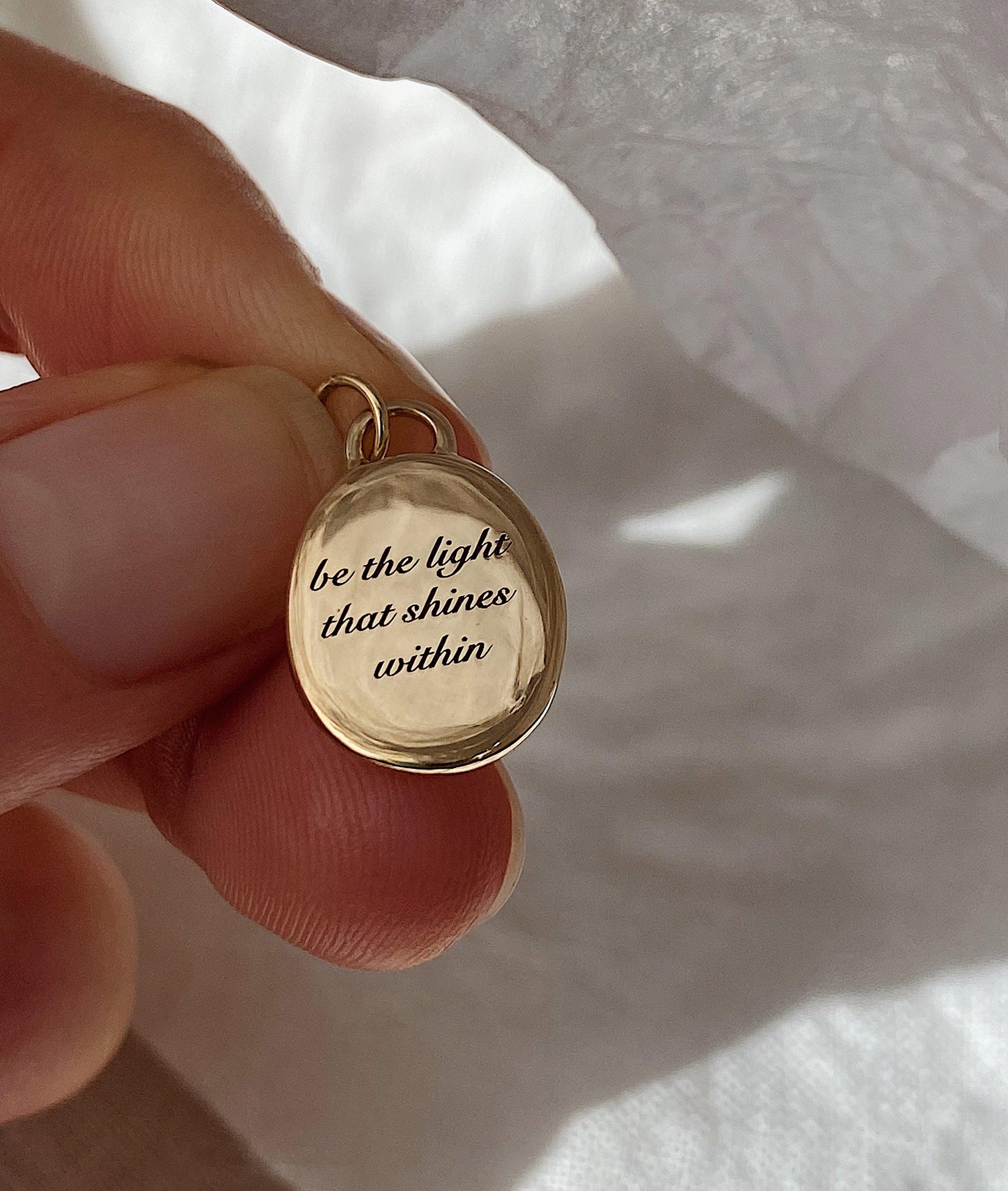 Plain Oval Pendant (without chain) - RUUSK