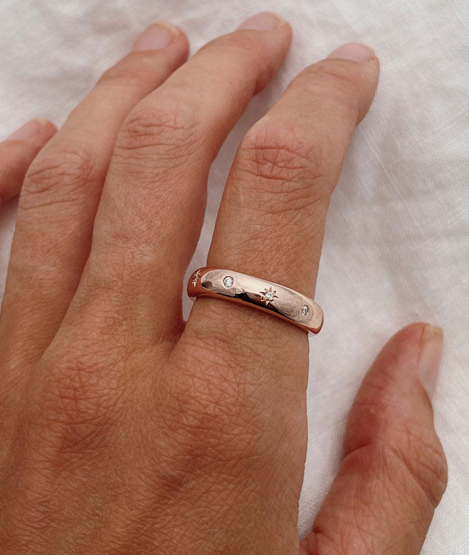 Moon & Stars 5mm Rounded Band - RUUSK