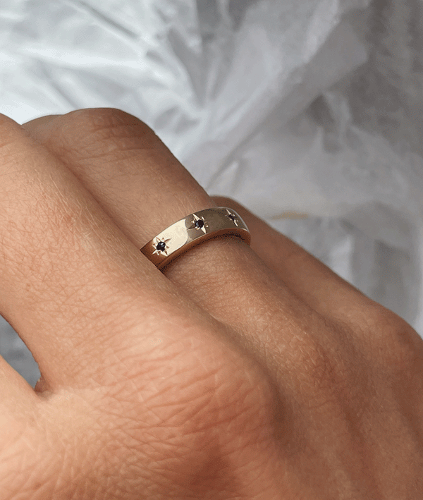 Starry 4mm Square ring
