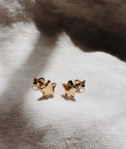Yellow Gold Tiny Star Stud earrings - RUUSK