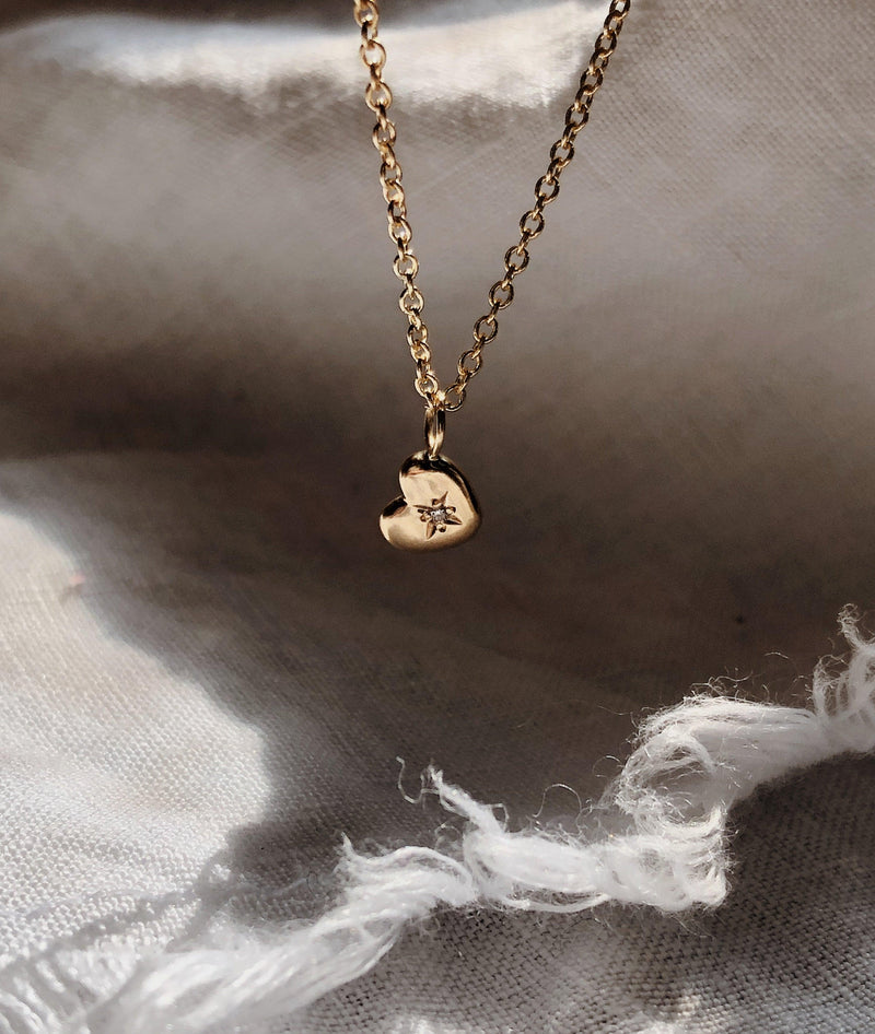 Yellow Gold Tiny Heart of Gold necklace - RUUSK
