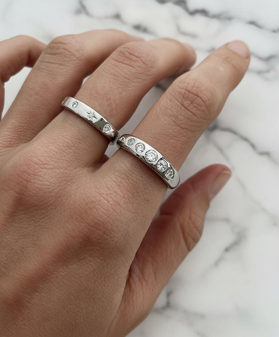 5 Moons Diamond ring - RUUSK