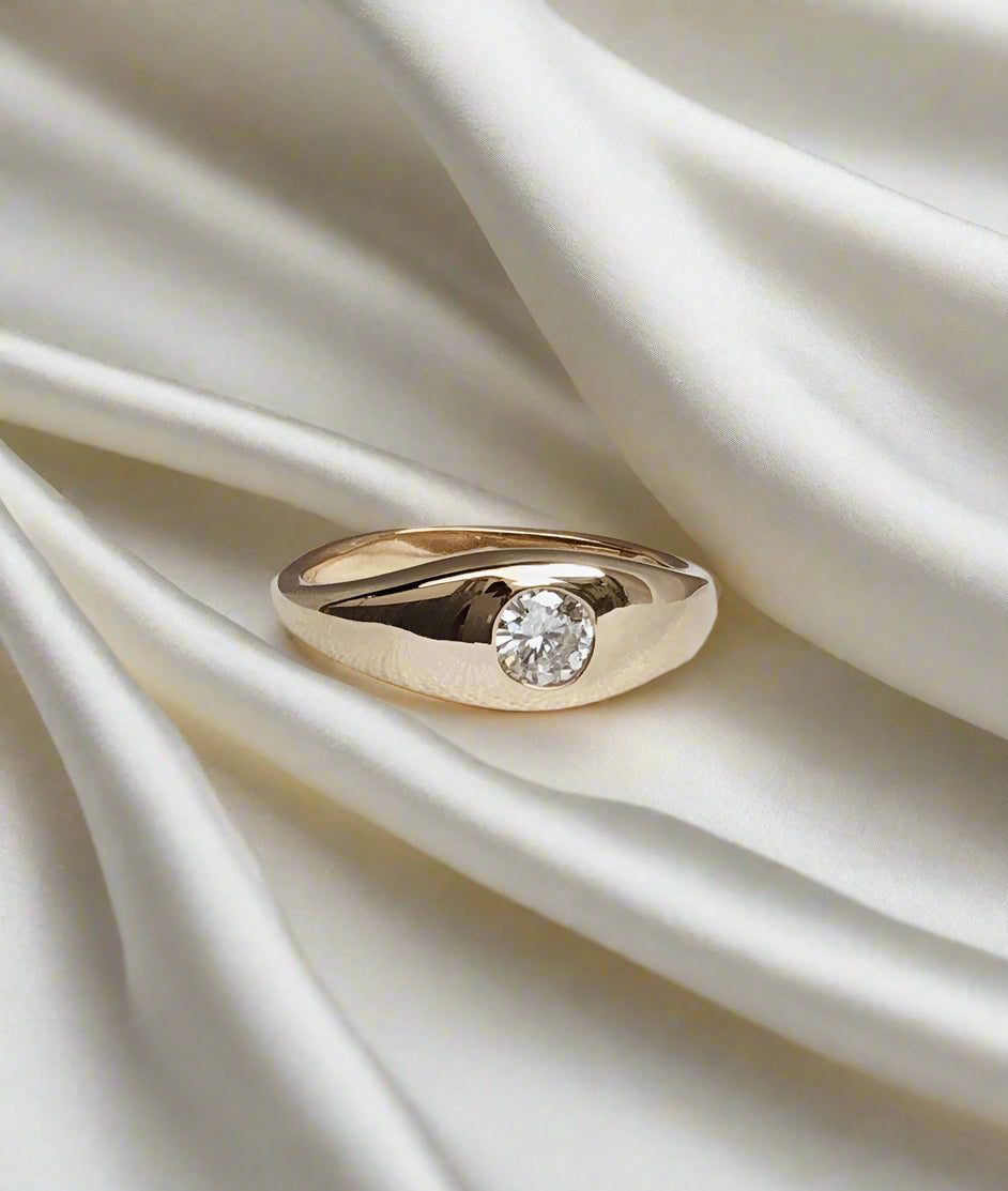 0.3ct Large Diamond Signet Ring - RUUSK