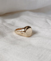 Side Star-set Small Signet ring - RUUSK